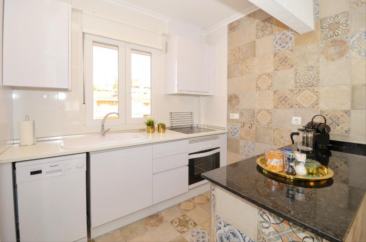 Punta Prima Pleasure With Private Parking In A Gated Community Close To The Beach Torrevieja Kültér fotó